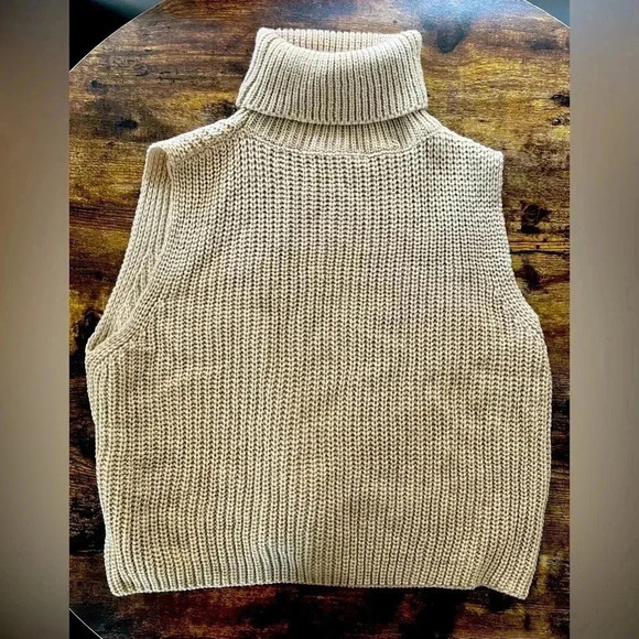 SHEIN Sweaters - SHEIN | ladies Esence plus turtleneck sweater vest. Size: 1XL